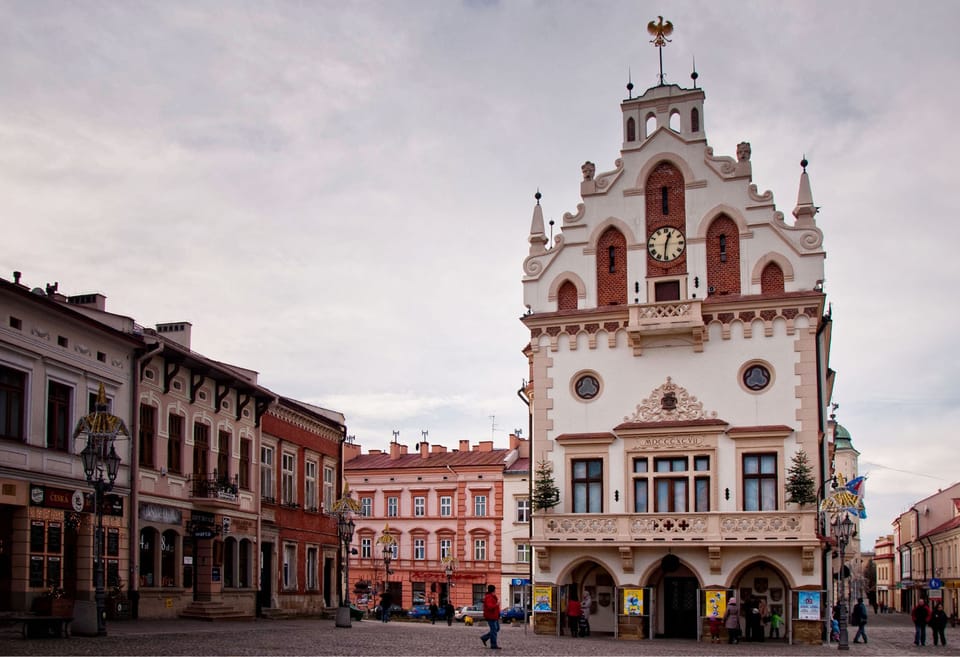 ✈️ Monografie miast: Rzeszów